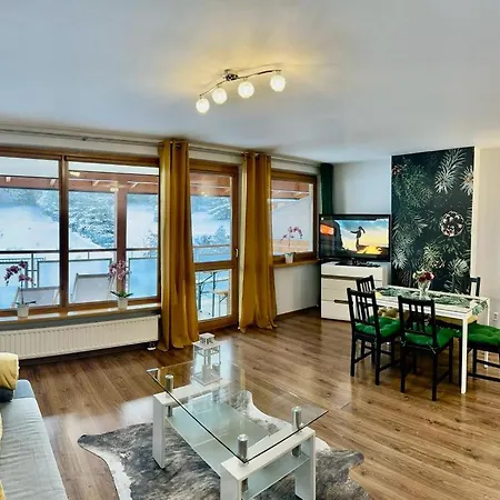 Morskie Oko Apartamentyzakopianskie Basen Sauna Jacuzzi Apartment